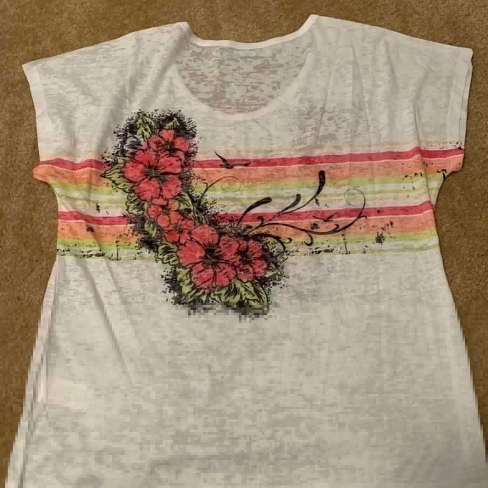 Shirt - Picture 2 of 2